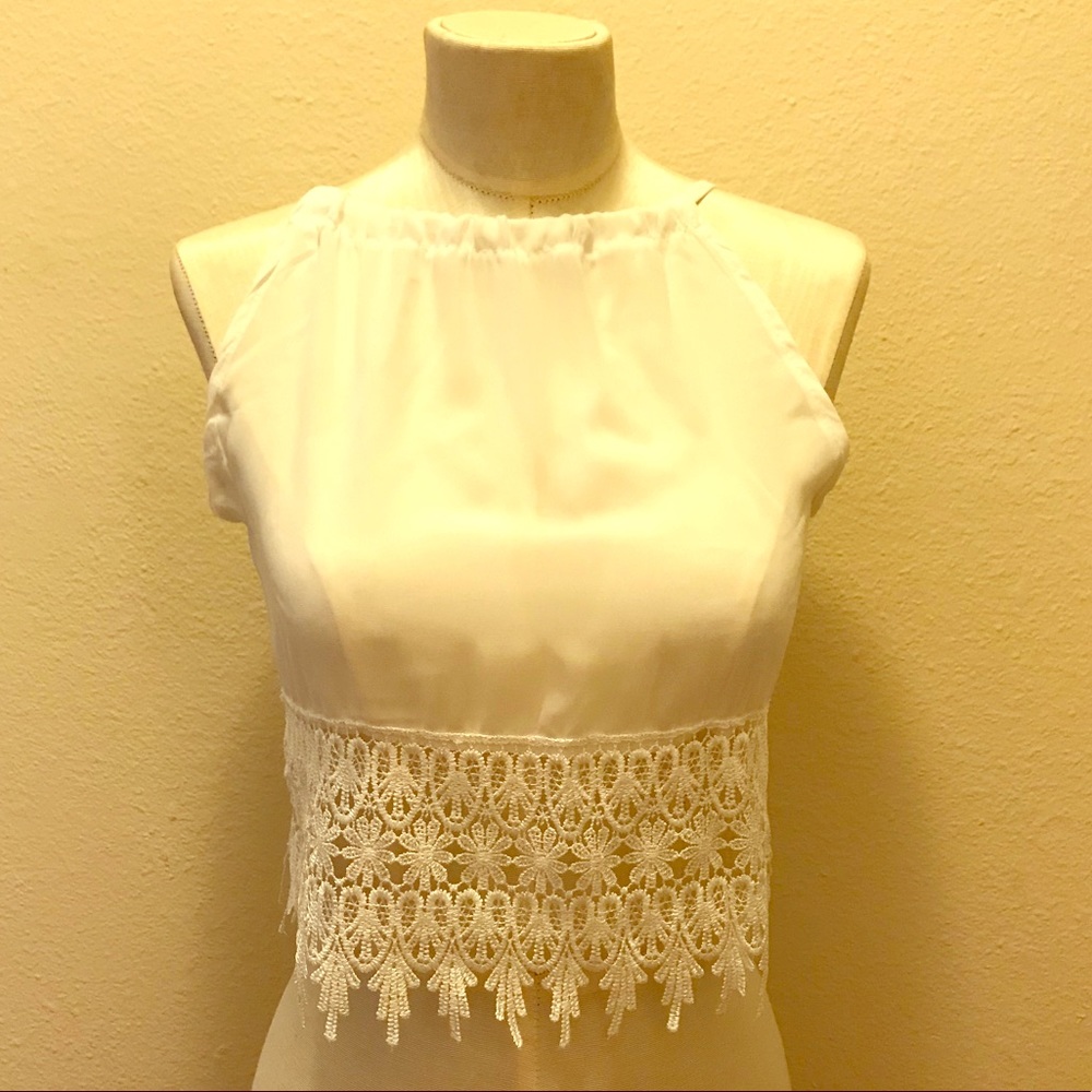 New Cropped White Lace-Trimmed Camisole Top